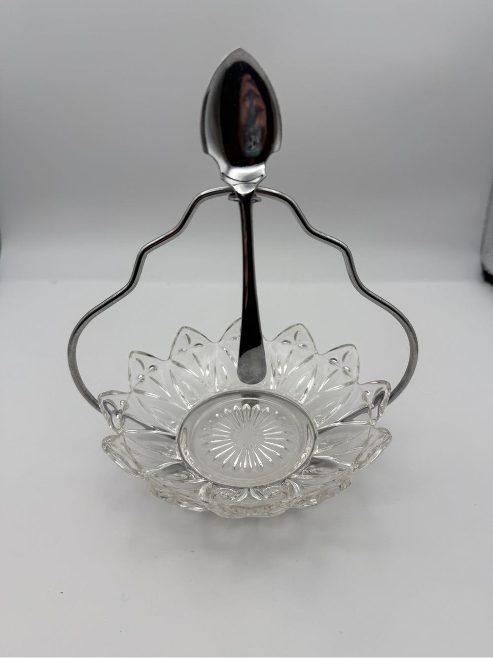 Vintage Sheffield glass jam jelly mint dish with Silver-Tone handle